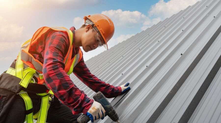 GAF certified roofer in Essex, MO